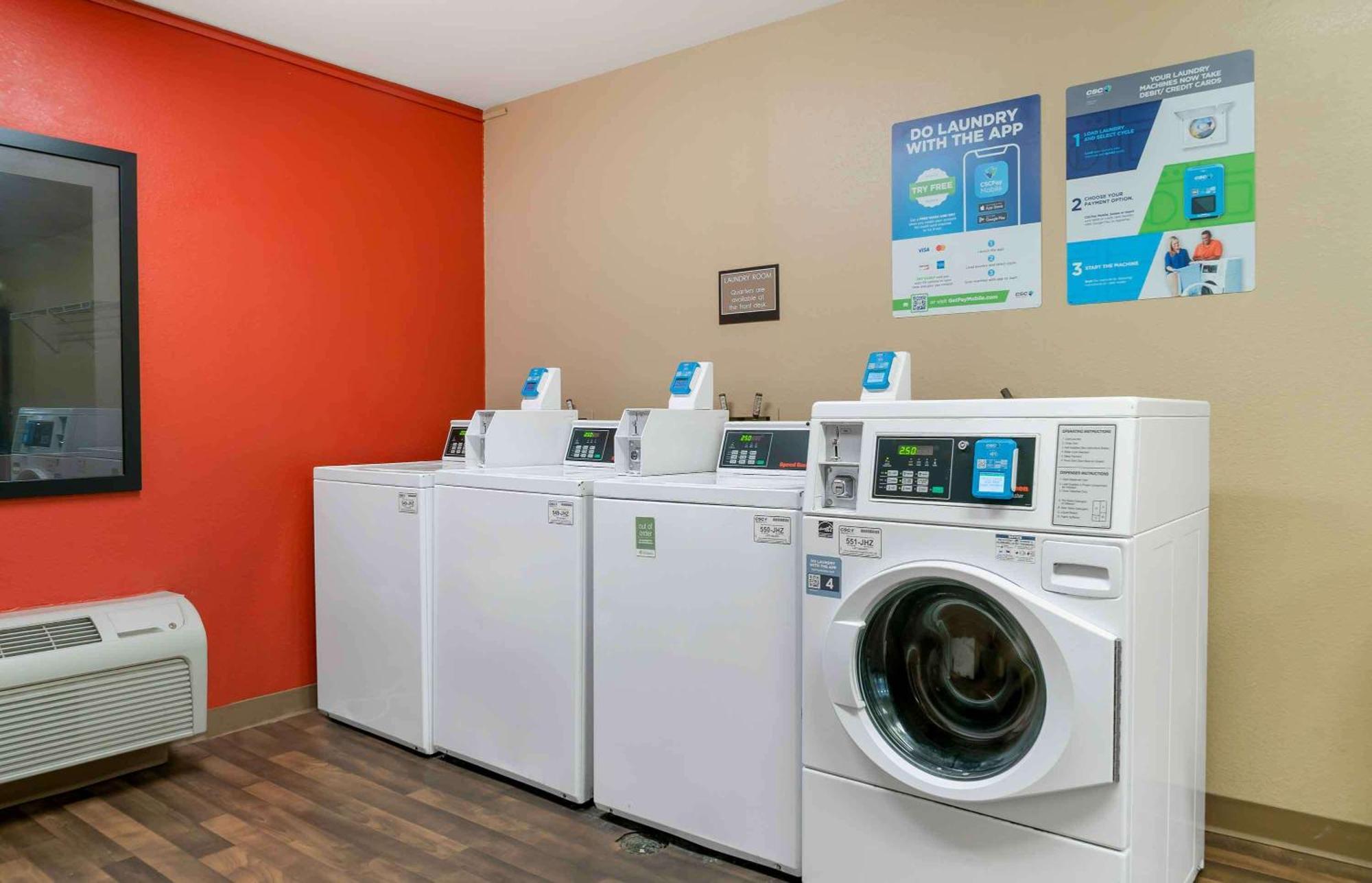 Extended Stay America Suites - Detroit - Canton Exteriör bild