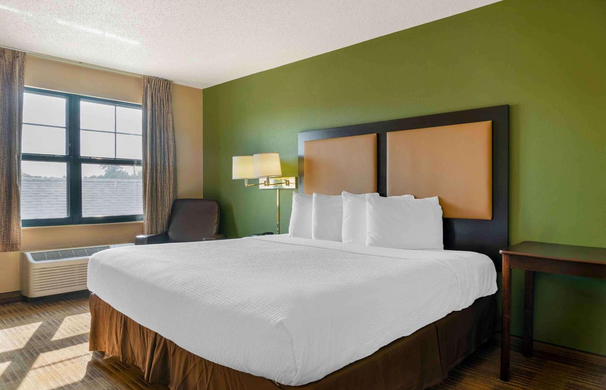 Extended Stay America Suites - Detroit - Canton Exteriör bild