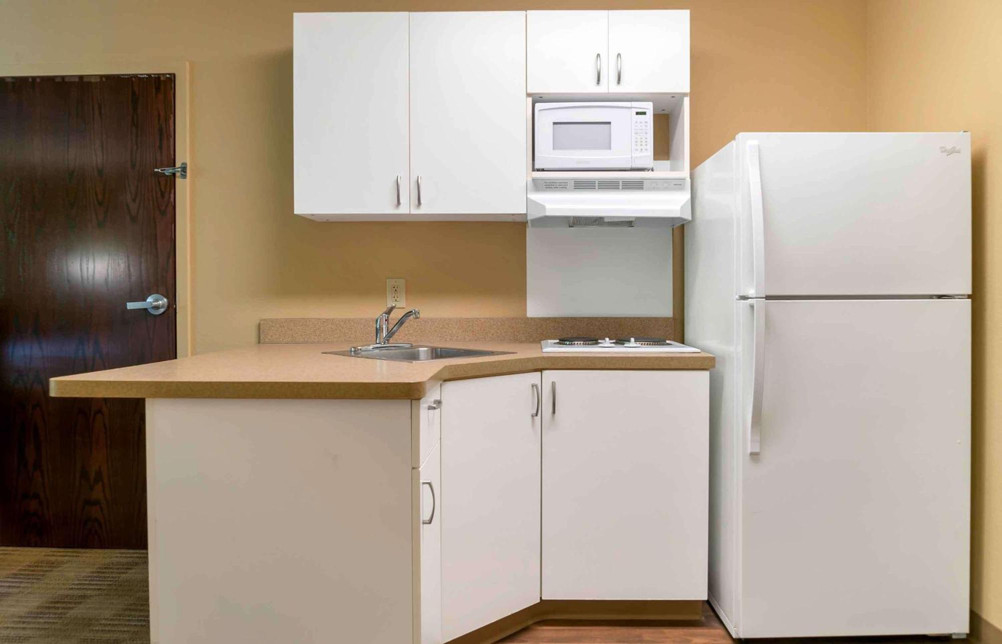 Extended Stay America Suites - Detroit - Canton Exteriör bild