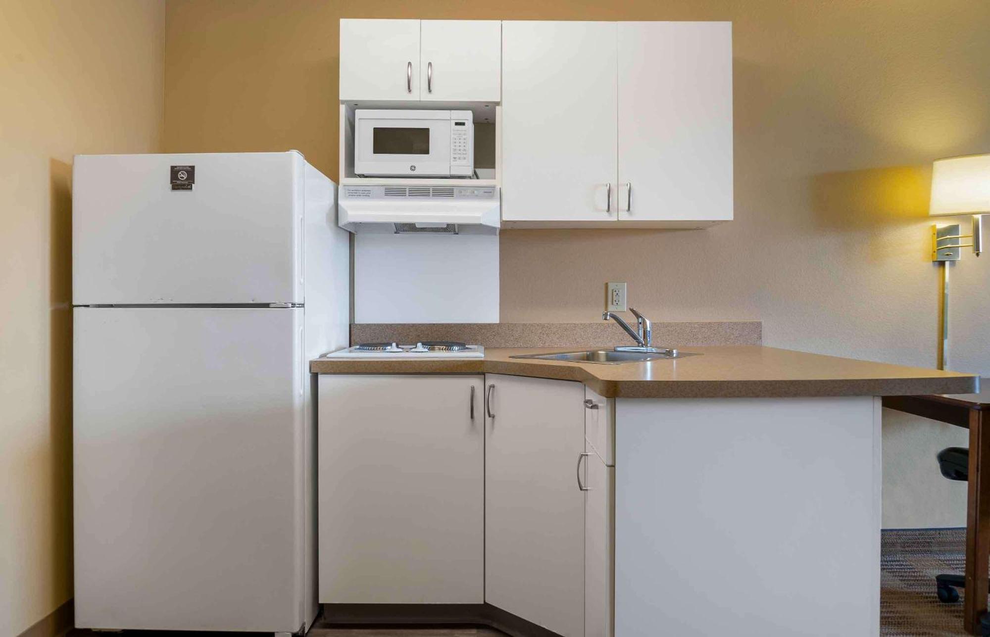 Extended Stay America Suites - Detroit - Canton Exteriör bild