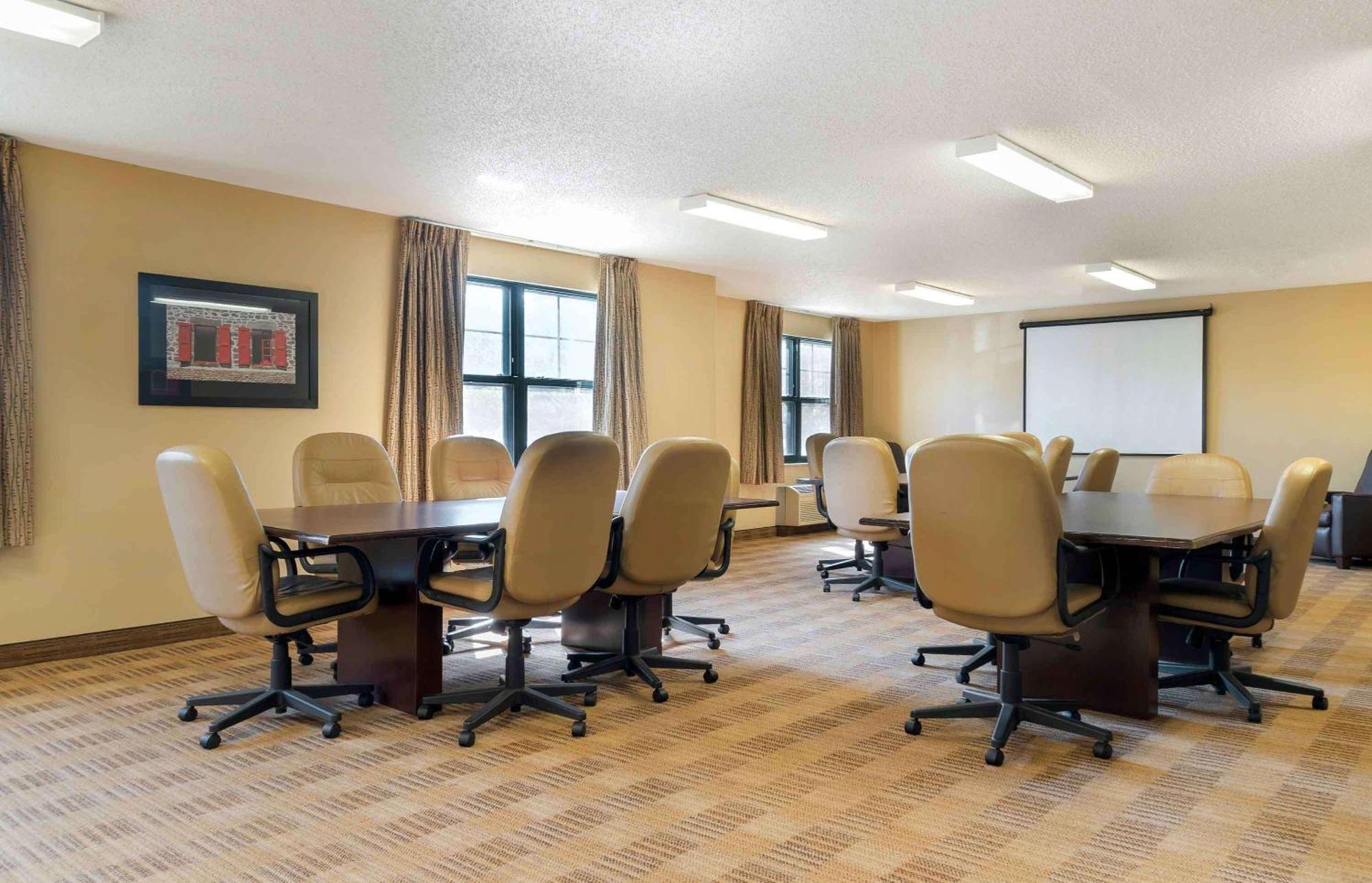 Extended Stay America Suites - Detroit - Canton Exteriör bild