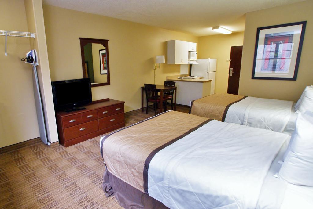 Extended Stay America Suites - Detroit - Canton Exteriör bild