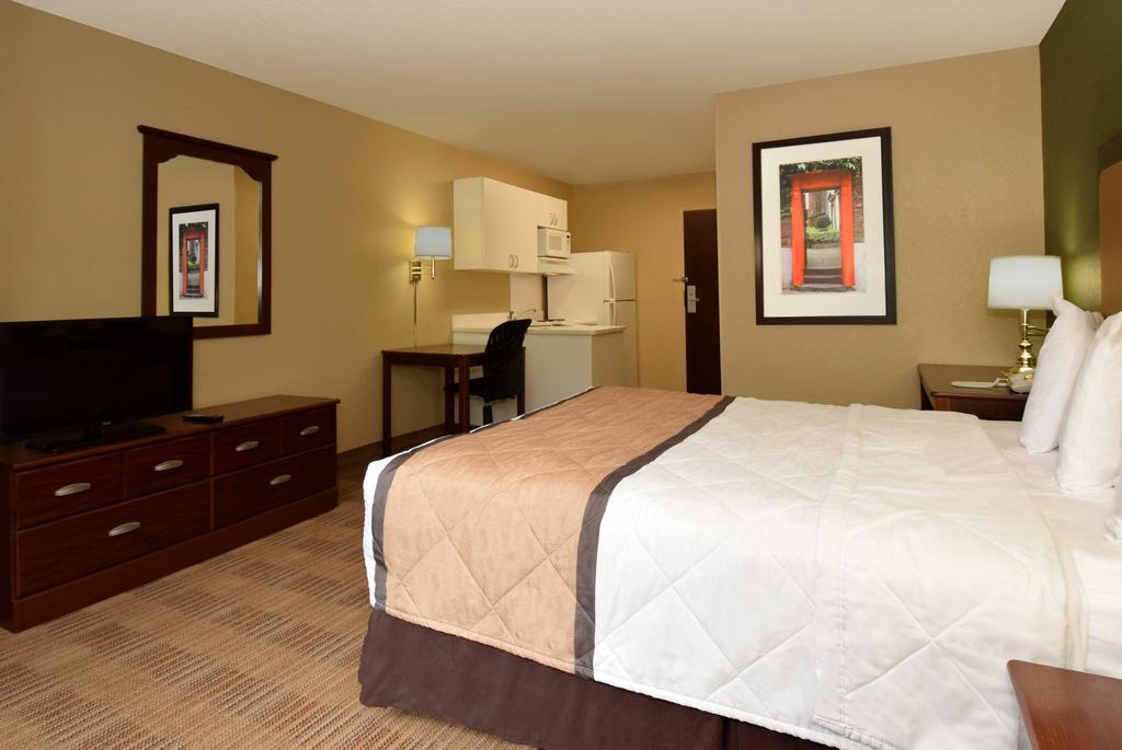 Extended Stay America Suites - Detroit - Canton Exteriör bild
