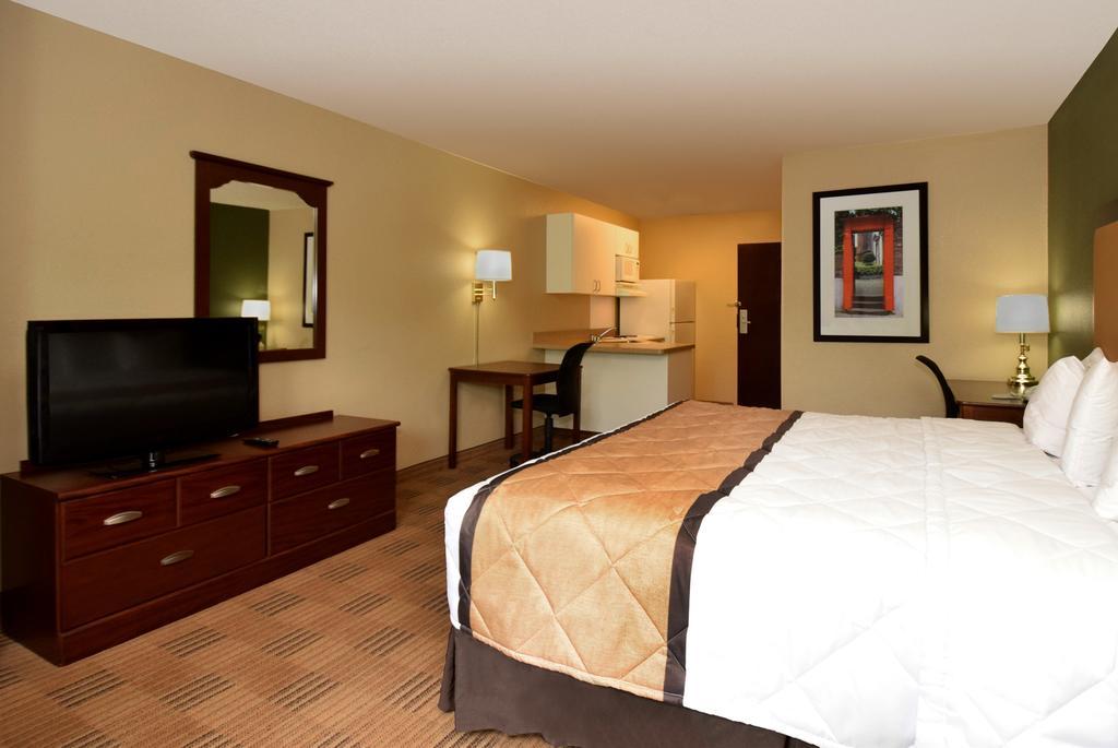 Extended Stay America Suites - Detroit - Canton Exteriör bild