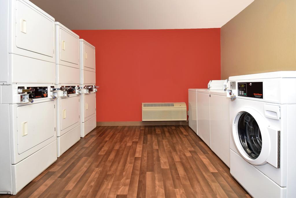 Extended Stay America Suites - Detroit - Canton Exteriör bild