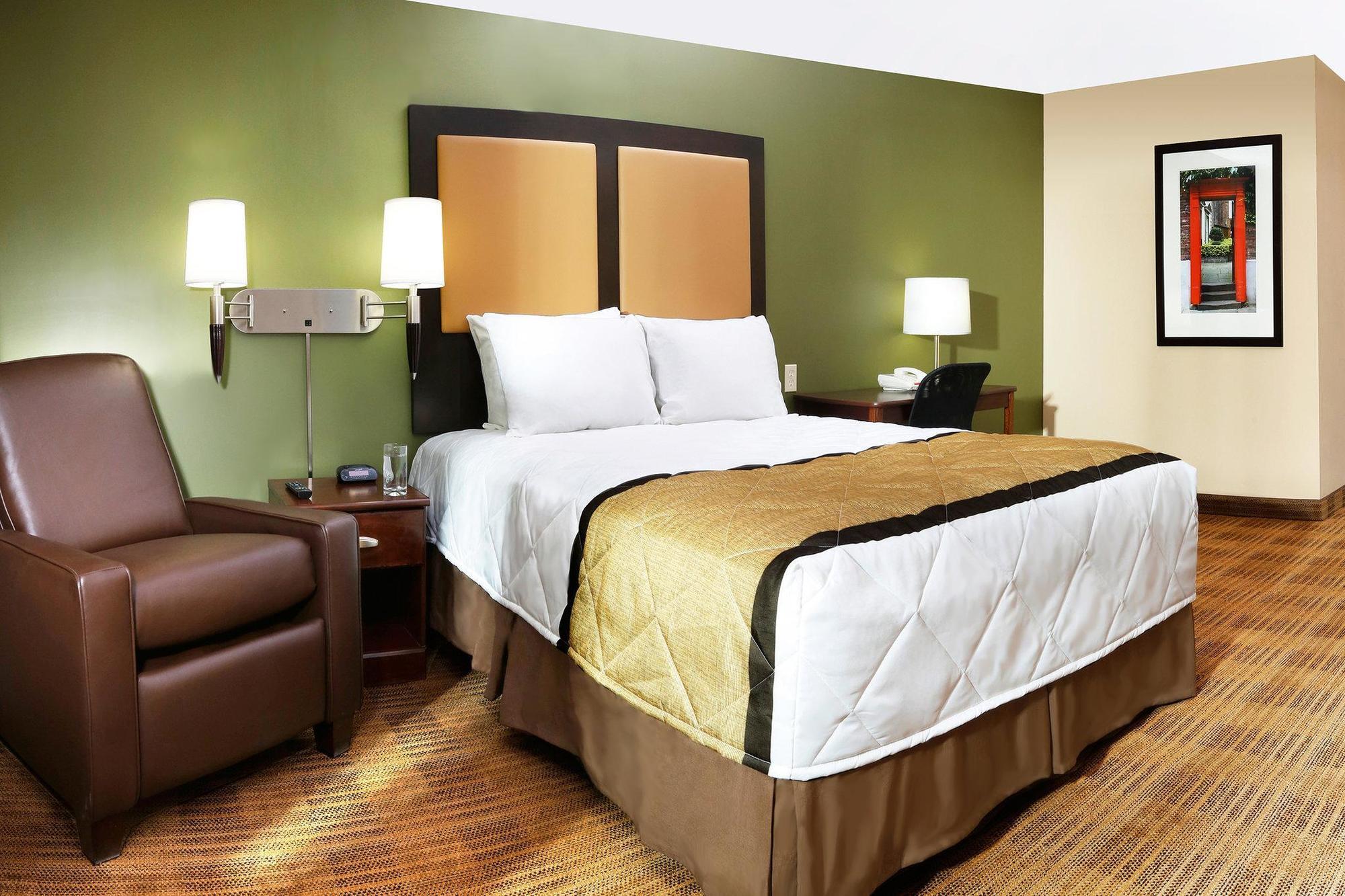 Extended Stay America Suites - Detroit - Canton Exteriör bild