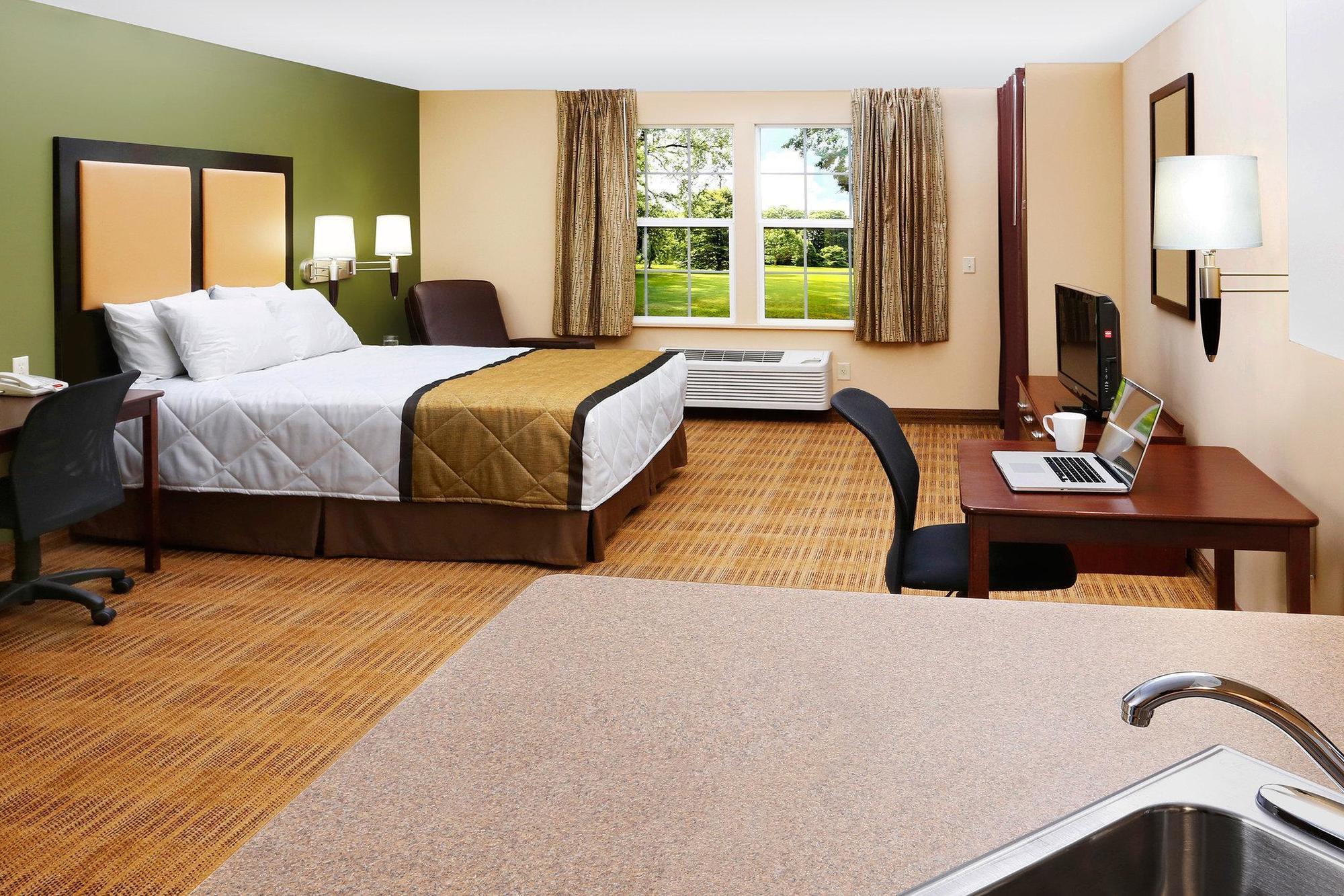 Extended Stay America Suites - Detroit - Canton Exteriör bild