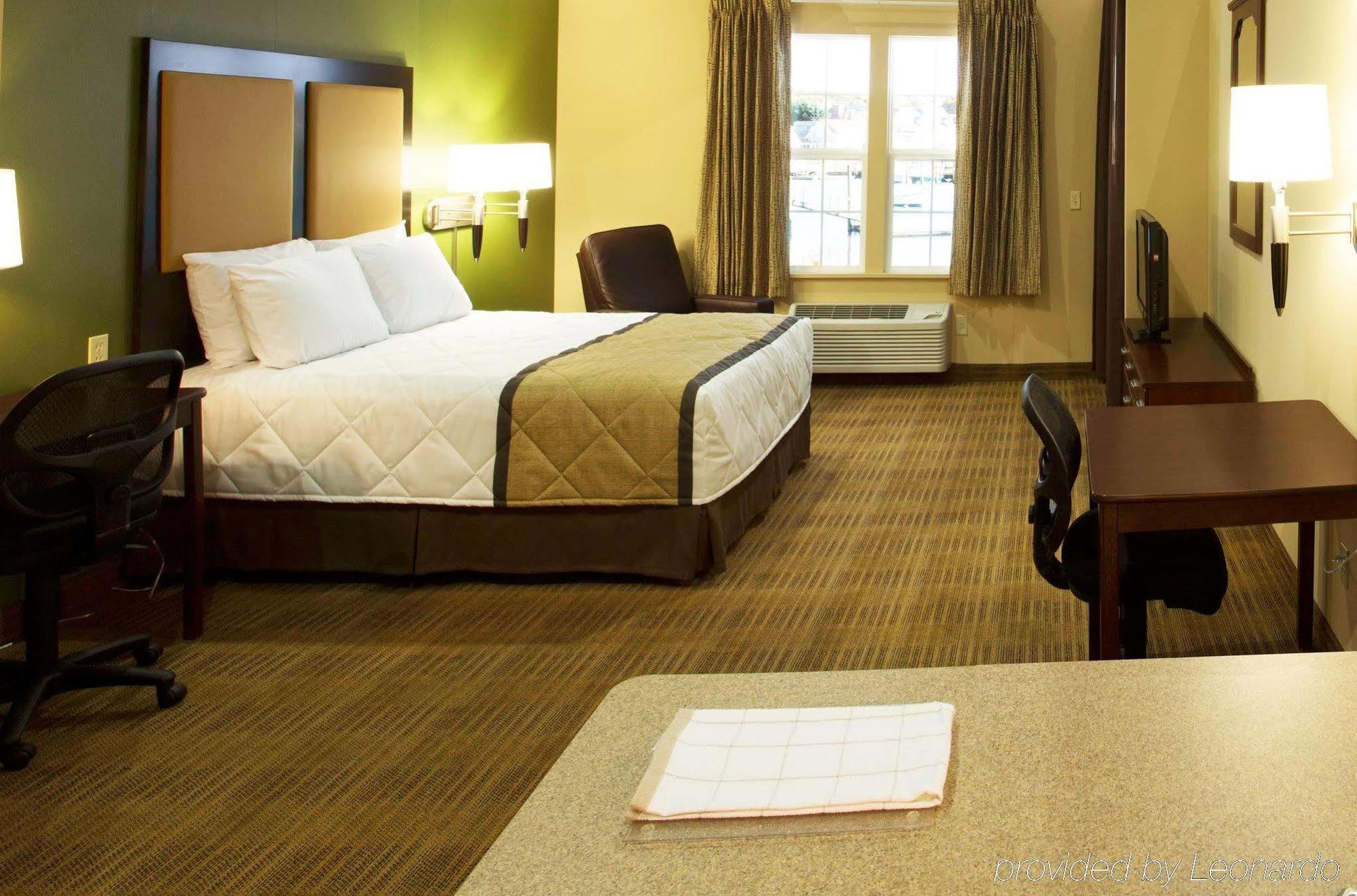 Extended Stay America Suites - Detroit - Canton Exteriör bild