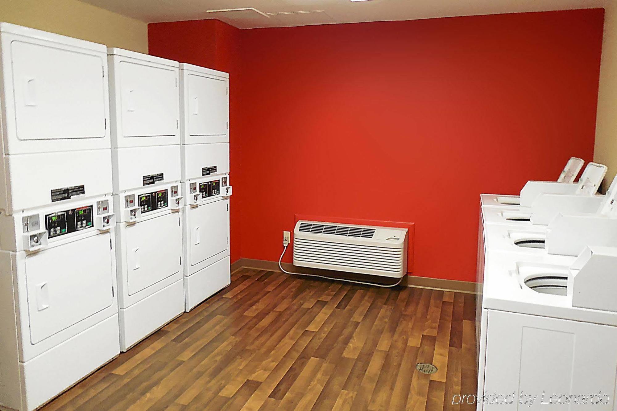 Extended Stay America Suites - Detroit - Canton Exteriör bild